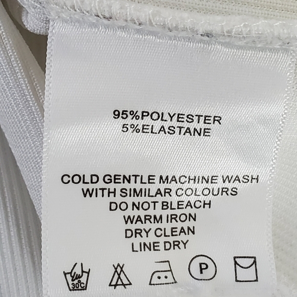 Maniere De Voir Ribbed Underbust Crop Top Size 16 White Long Sleeve Pullover - Picture 9 of 12